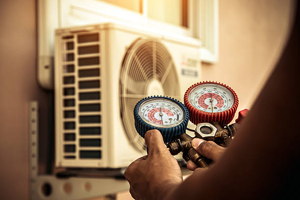 Professional Hvac technician working in Biscoe, NC